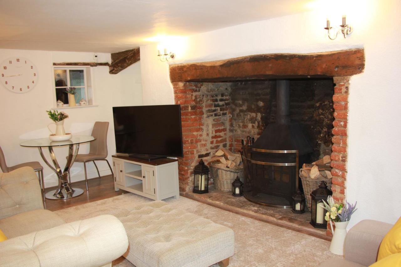 Romantic* Castle On The Hill Cottage *Framlingham Εξωτερικό φωτογραφία